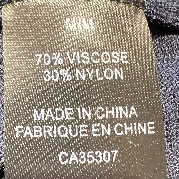 🌼Elegant Moffi Size M Navy Sweater with Daisy Embroidery, crew neck cozy - Picture 5 of 8